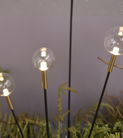 OUTDOOR GARDEN GLOBE SPIKE LIGHT